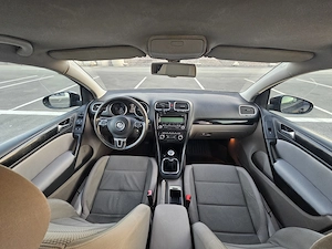 Volkswagen Golf 6 - imagine 7