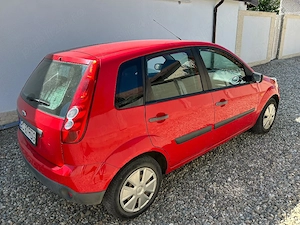Ford Fiesta an 2009 - imagine 4