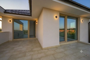 CORBEANCA - OGORULUI, VILA MODERNA 270 MP TOTAL, LOT 1000 MP! - imagine 13