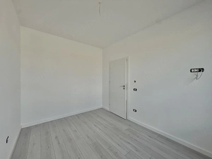 Duplex, despartit prin camera tehnica, 4 camere, 111mp utili in Giroc  - imagine 15