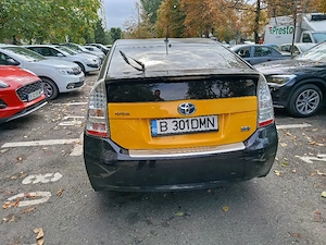 toyota prius 3 1.8 hybrid cu gpl 