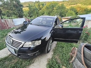 Vand VW Passat B6 2009 - imagine 2