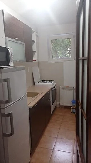 Garsonieră decomandată Titan, 35 mp, etaj 2, langa metrou Titan si parc IOR - imagine 4
