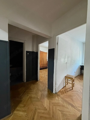 Inchiriez apartament cu 3 camerein zona centrala a cartierului Manastur - imagine 4