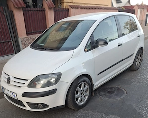 Vând Volkswagen Golf 5                                  2200 euro  - imagine 2