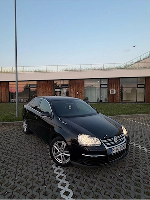 Vw Jetta 1.9 tdi 2006 - imagine 3
