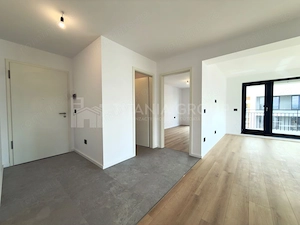 Apartament 2 camere cu vedere panoramică spre munte - Kasper Coresi - imagine 8