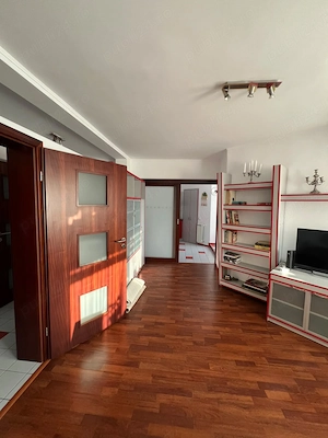 Apartament 3 camere | 75 mp | Basarab   Sector 1 | Mobilat și utilat complet | 770   - imagine 5
