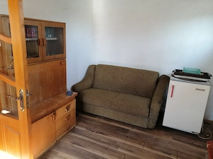 Casa caramida, 80.000 euro, 187mp, gaze, apa, electricitate, 4 camere+anexe , Valea Calugareasca,  - imagine 4