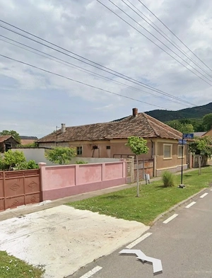 Casa de vanzare în Șiria, județul Arad   Zonă centrală, lângă Stadionul Otto Greffner - imagine 3