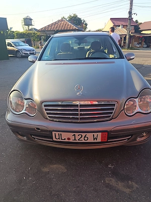 Vând Mercedes Benz  - imagine 2