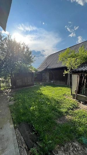 Casă de Vânzare în Dumitra  170 mp  20 Ari de Teren - imagine 11