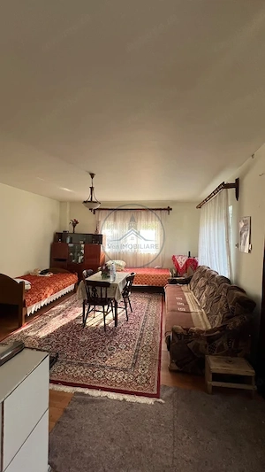 Casă de Vânzare în Dumitra  170 mp  20 Ari de Teren - imagine 4