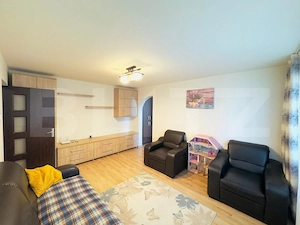 Apartament de 3 camere, etaj 2, zona Orizont - imagine 2
