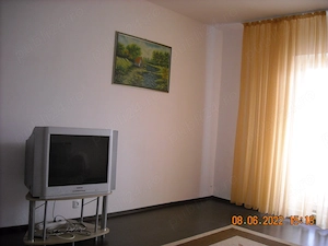 VAND apartament cu 2 camere - imagine 3