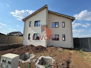 Duplex | 3 camere | Toate utilitatile | Finisaje premium | Sanandrei |