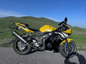 yamaha R 6