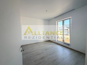 CASA PE PARTER IN BERCENI – TEREN 500 MP – ANSAMBLU ASFALTAT - imagine 10