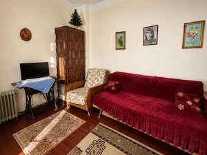 Apartament 2 camere | 43 mp | Zona centrală | Semidecomandat  - imagine 2