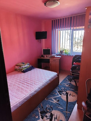 Apartament 4 camere, etaj 1, Craiovita Noua - imagine 5