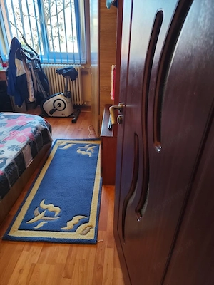 Apartament 4 camere, etaj 1, Craiovita Noua - imagine 2