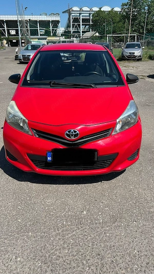 De vanzare Toyota Yaris 2012 - imagine 8