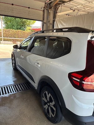Dacia Jogger 2023 benzina + gpl