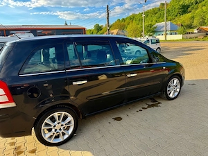 Opel Zafira B 1.7 CDTI - imagine 4