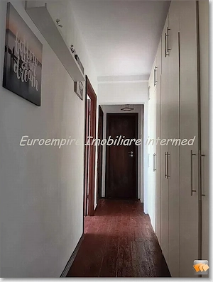 Apartament 2 camere decomandate zona Centrala - imagine 6