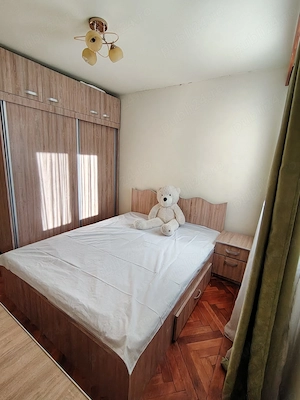 Apartament cu 2 camere, zonă centrală, cu loc de parcare - imagine 2