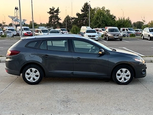 Renault Megane 3   An 2011  1.5DCI 110cp  Euro5  Navi - imagine 8