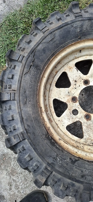 Roți Suzuki Samurai profil Simex 215 70 R15 - imagine 3