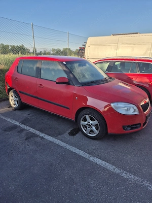 Skoda fabia  - imagine 2