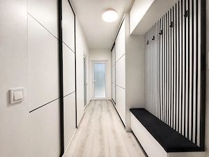 Apartament cu 2 dormitoare + bucatarie - Complet renovat - IMOBIHOR  - imagine 5