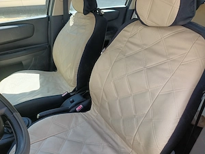 Vând Citroen C4 16valve motor de 1.6 benzină din 2009. Km 190000. Preț 1950 euro ușor negociabil. - imagine 3