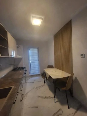 Apartament 2 camere-Tomis Nord - imagine 7