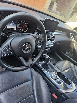 vand mercedes c200 2015 1.6d  - imagine 5