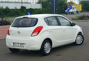 Hyundai I20 cu GPL Accept Schimburi Tel 0  7  2  6  5  6  3  3  5  5   - imagine 4