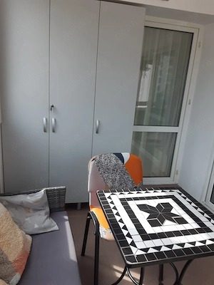 Inchiriez apartament 2 camere, etaj 2, zona Campus. - imagine 10