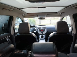 Ford Kuga Titanium 2.0 TDCi 163 CP | 2011 | Plafon Panoramic | 178.000 km | Stare excelentă - imagine 10