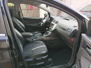Ford Kuga Titanium 2.0 TDCi 163 CP | 2011 | Plafon Panoramic | 178.000 km | Stare excelentă - imagine 7