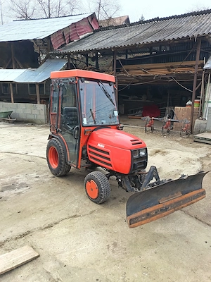 Vând tractoras hako - imagine 3