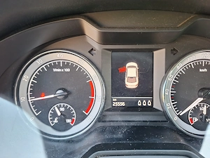 Skoda Octavia , benzină , 25556 km ,stare NOUA - imagine 4