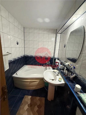 Apartament 4 Camere Decomandat Zona Inel II - imagine 9