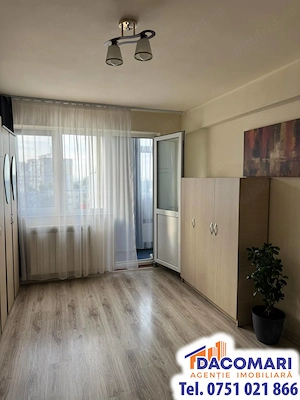De vanzare- apartament 2 camera, micro 19, etaj 7 10 - imagine 3