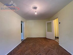 Apartament cu 2 camere de vanzare zona 23 August-Tulcea - imagine 2