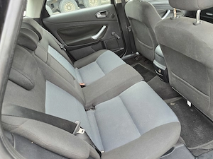 Se oferă spre vânzare Ford Mondeo 2L diesel an 2008  - imagine 10