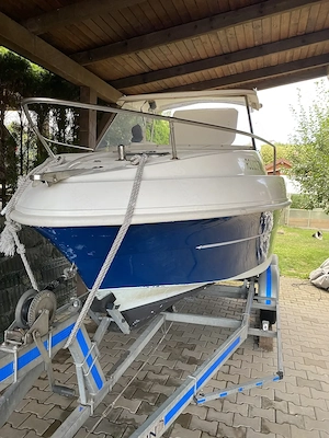 Vând barcă Bluestar Ventura 5,30 m cu cabină + Suzuki 90 CP + peridoc Marlin 2 axe aluminiu