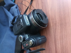 2 camere foto video 