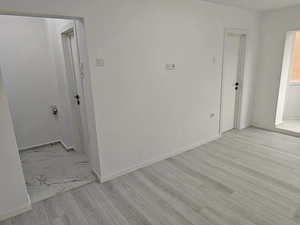 Garsoniera zona TRACTORUL